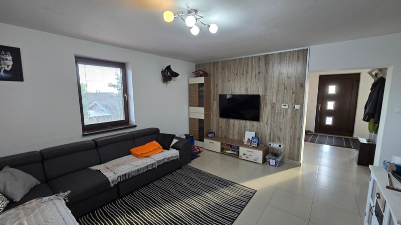 Pekný RD v Leviciach - Ul. Svätý Ján - pozemok 1912 m2 - 9