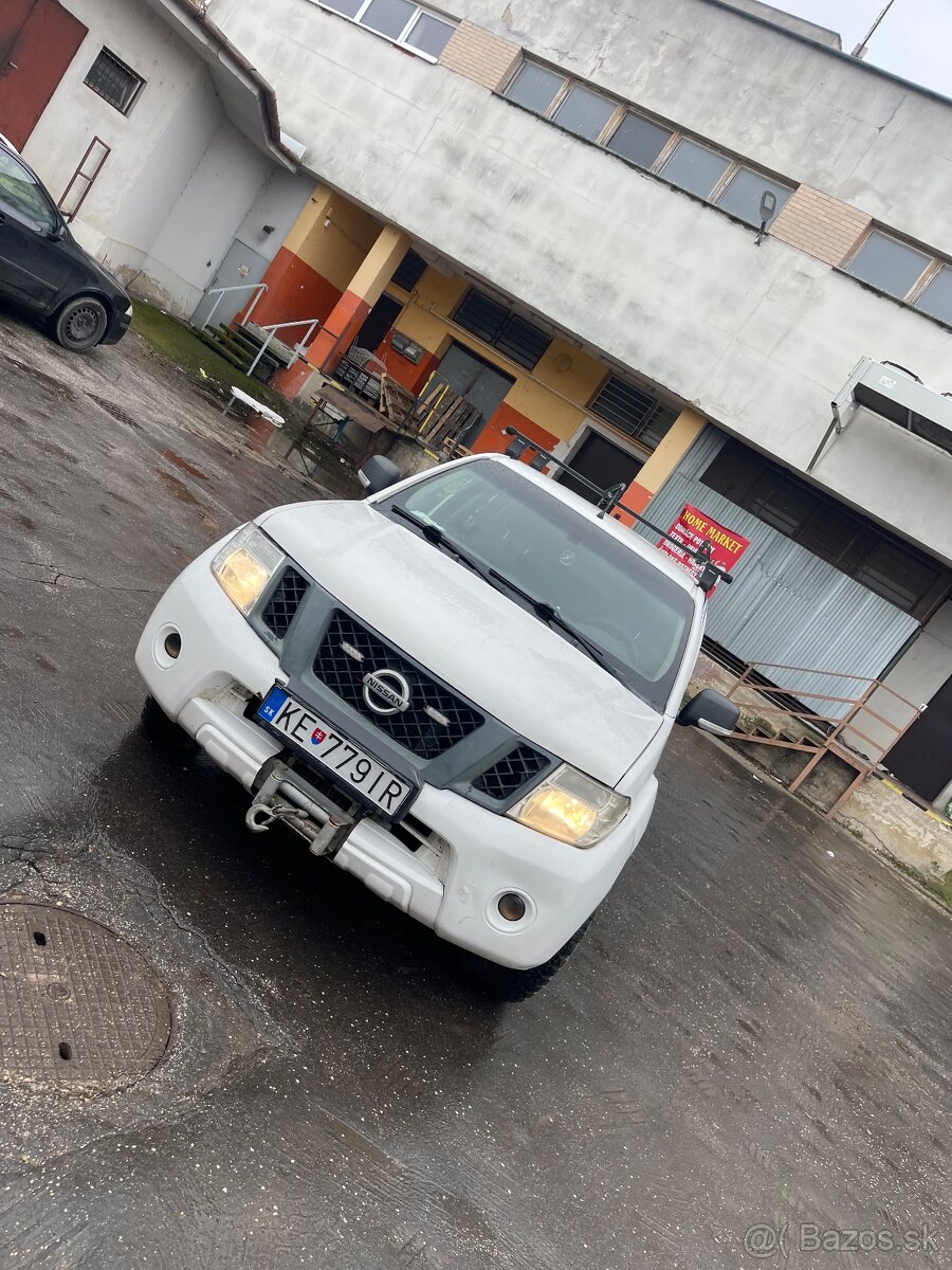 Nissan navara 4x4 - 9