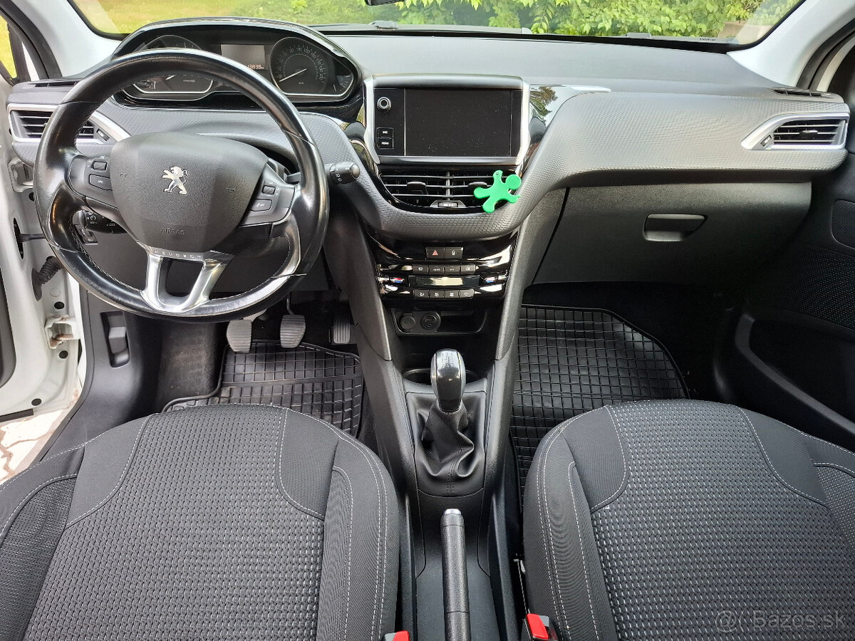 PEUGEOT 208 1.6 HDI kup.Slovensko 2018 - 9