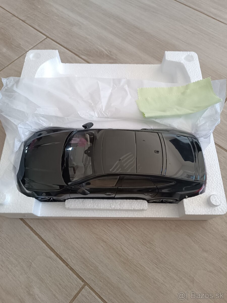 Audi RS7 sportback model 1:18 - 9