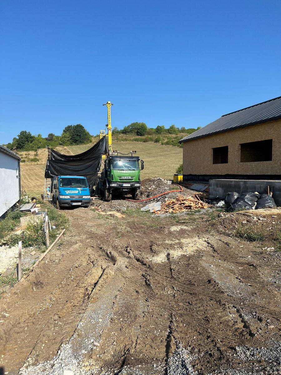 vŕtanie studní, vrtná súprava , vrtanie studni - 9