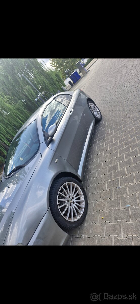 Alfa romeo GT 1.9 JTD - 9