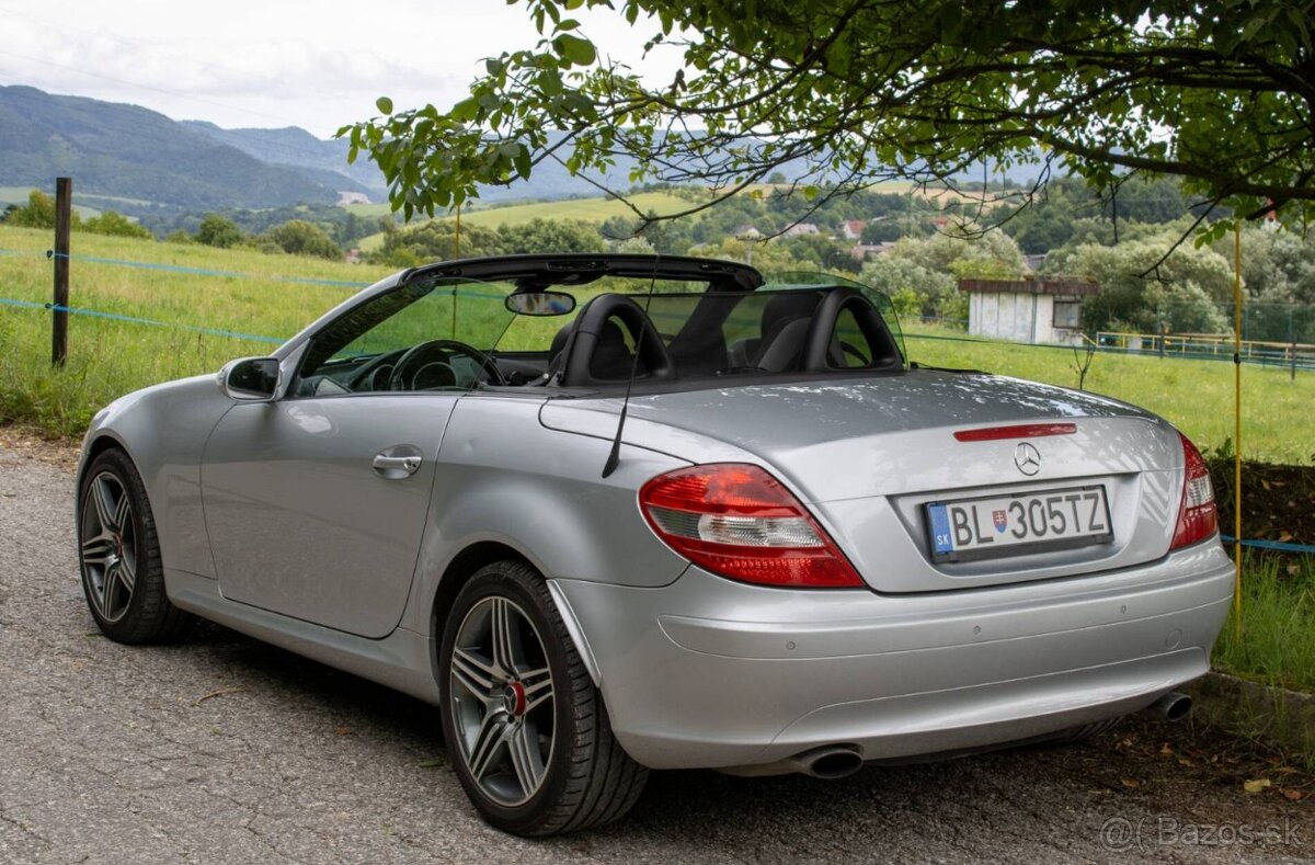 Mercedes-Benz SLK 350 - 9
