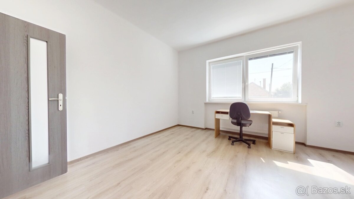 3podl. viacgeneračný RD, obec Veľká Mača, pozemok 800m2 - 9