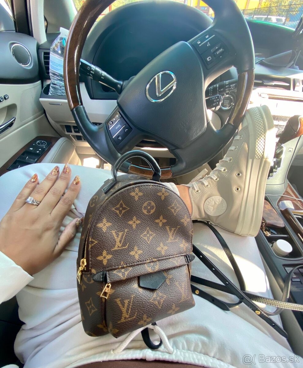 Louis Vuitton mini kožený batoh - 9