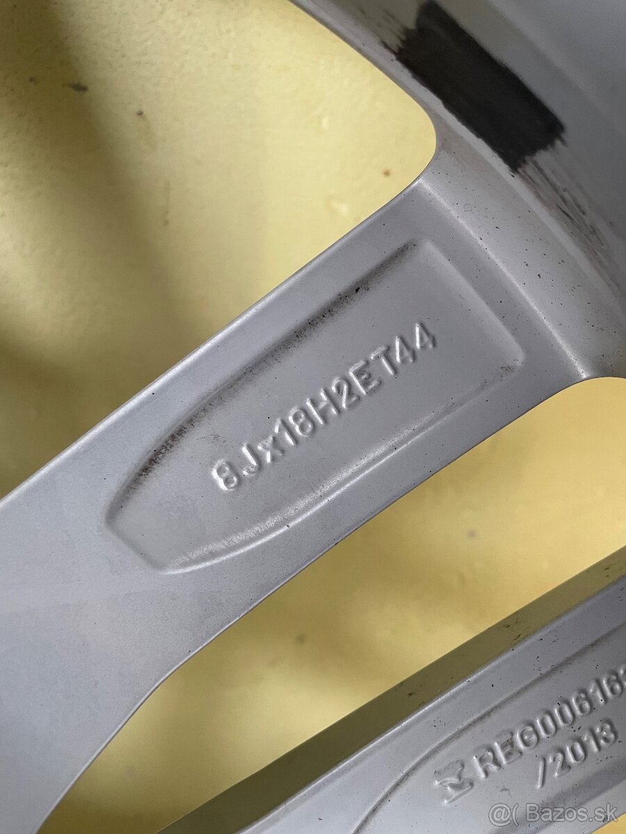 Zimna sada vw dartford r18 - 9