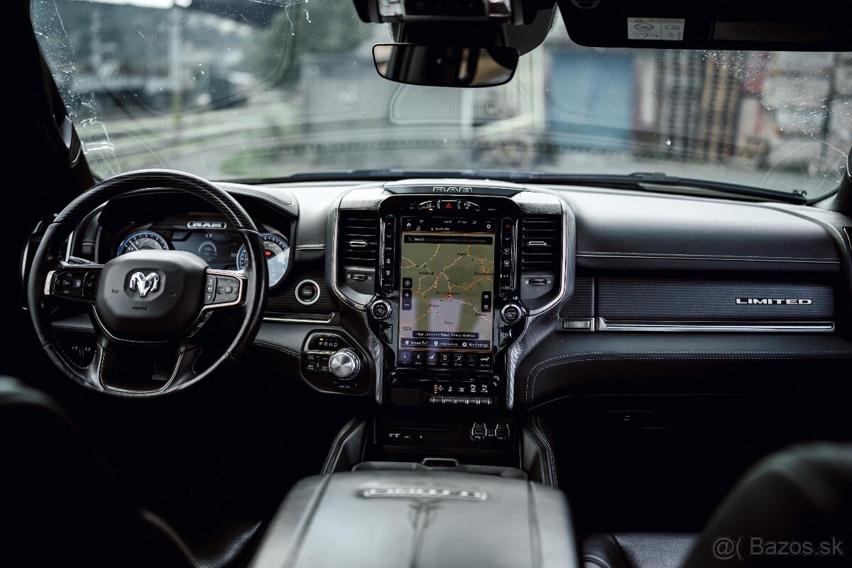 DODGE RAM 1500 Limited V8 - 9