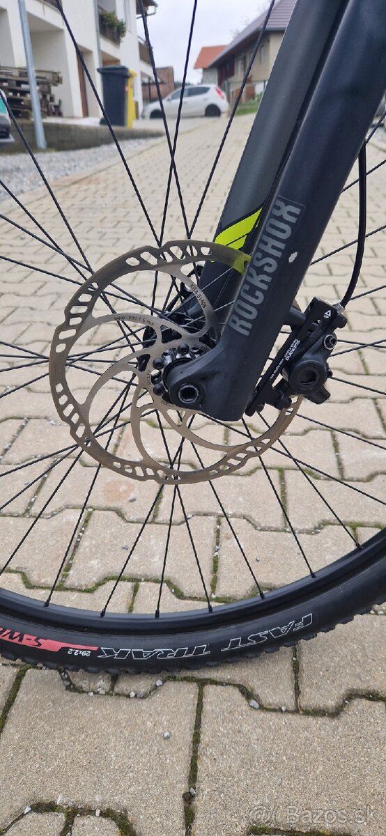 Predám Specialized EPIC Carbon M 29" - 9