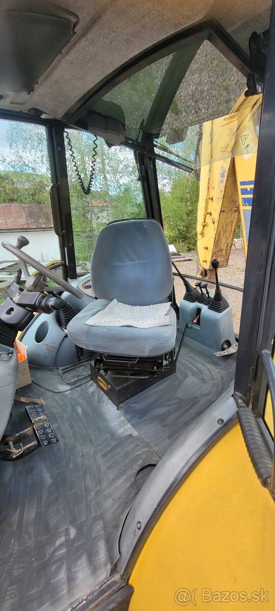 Komatsu wb97 - 9