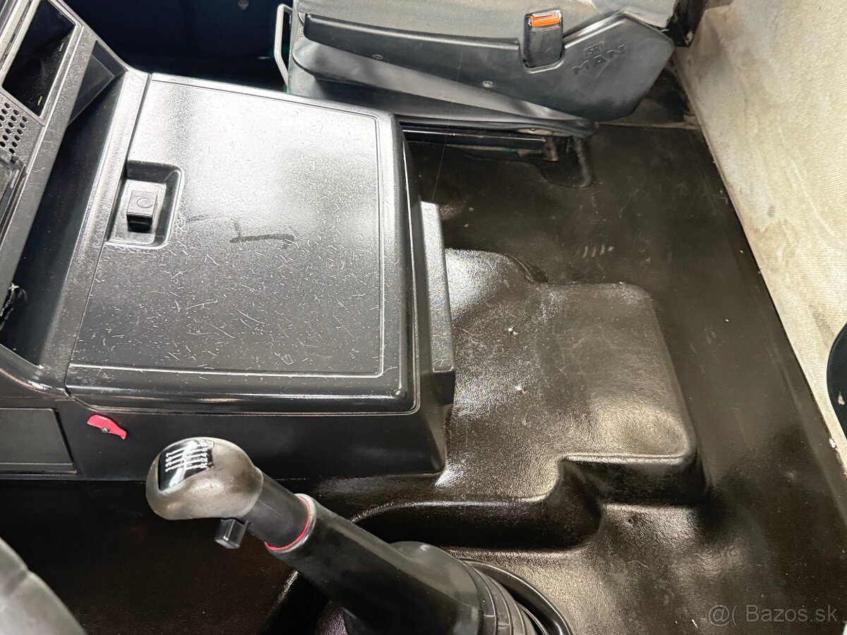 MAN 32.414 8x4 MANUAL EURO 2 - 9