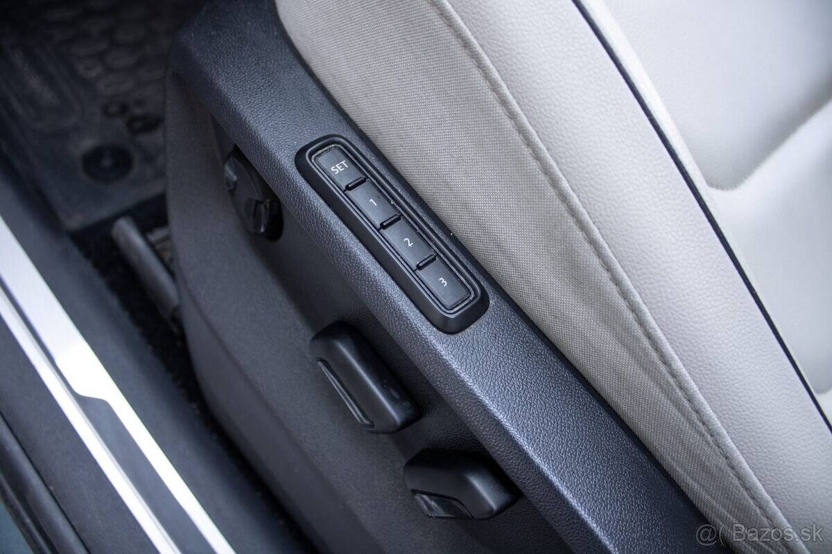Volkswagen Tiguan Allspace 2.0 TDI Highline 4MOTION DSG - 9