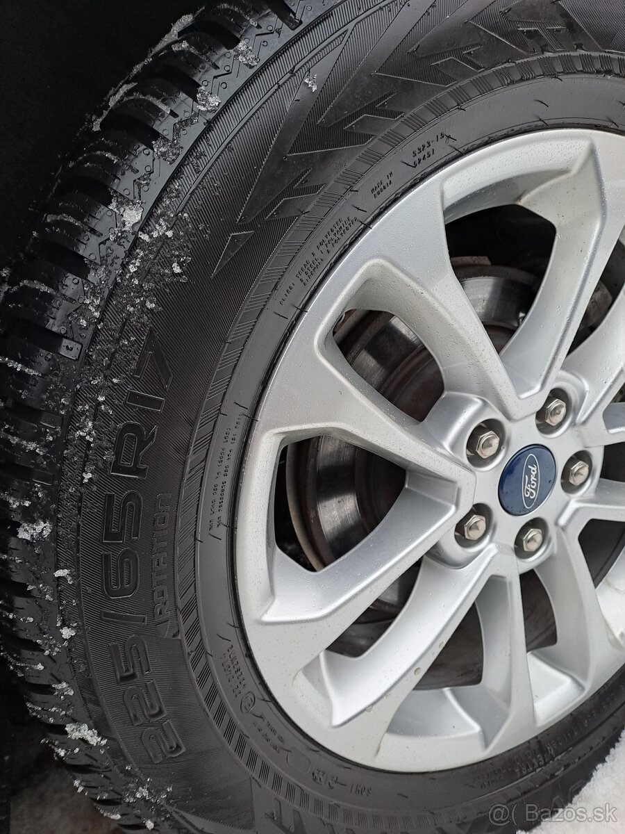 Ford Kuga 2022 1.5 tdci Titanium - 9