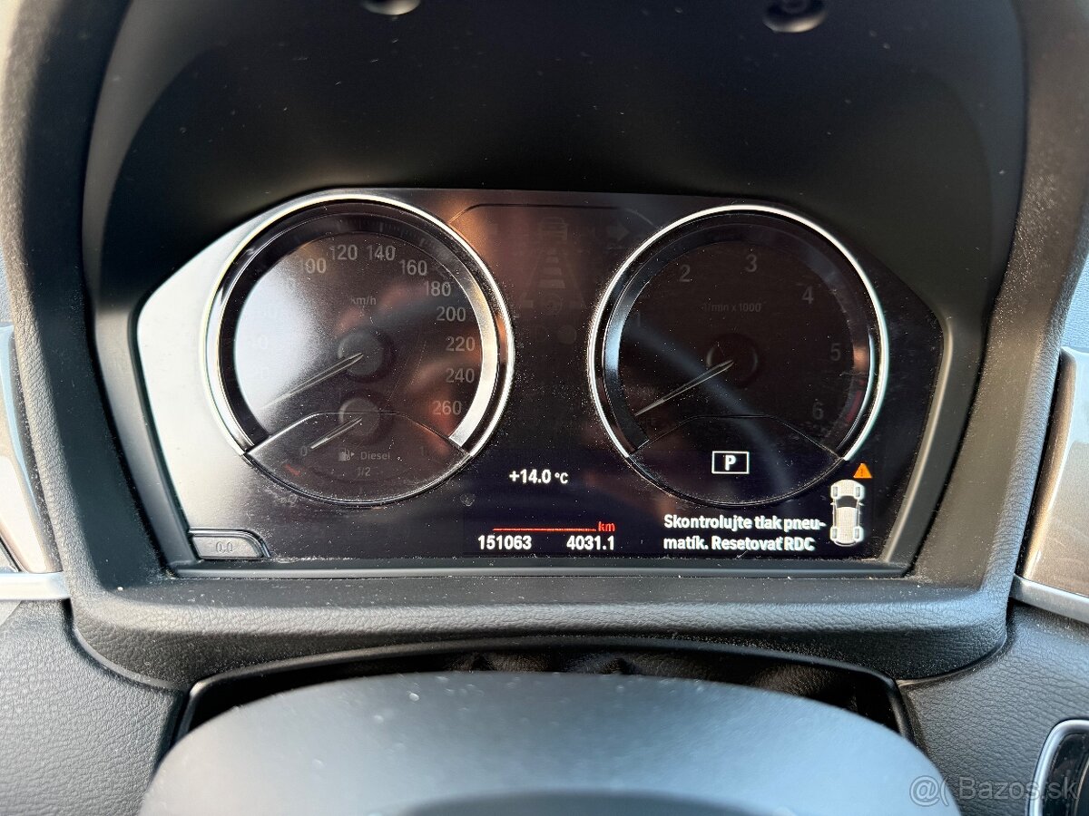 BMW X1 sDrive 18d xLine A/T - 9