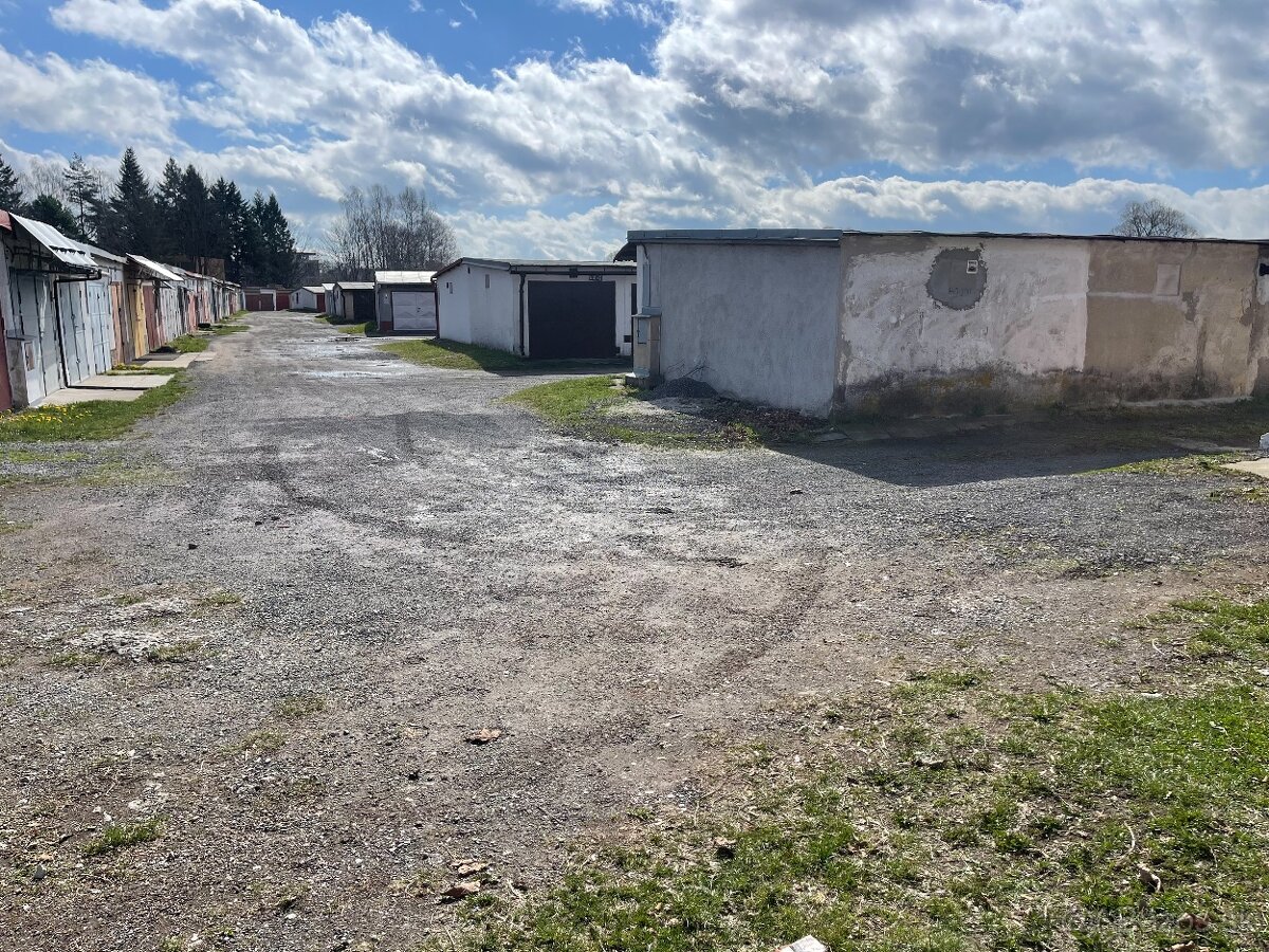 Predám garáž Poprad - Západ - 9