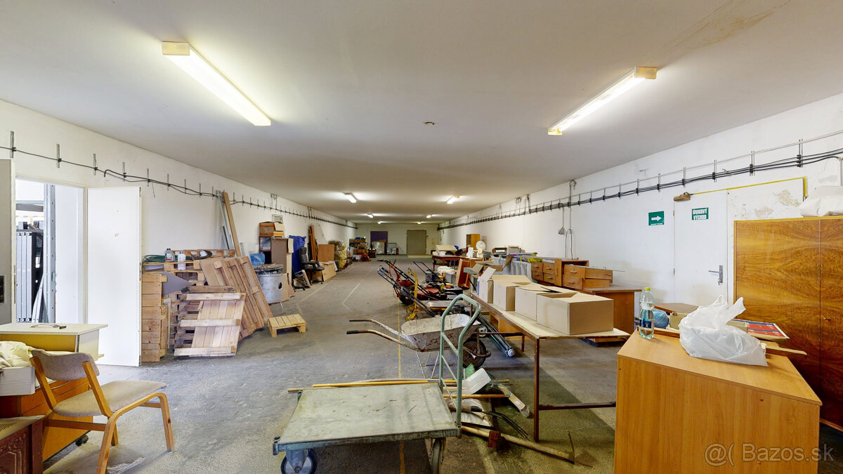 Na predaj priemyselná hala na okraji mesta Trnava – pozemok - 9