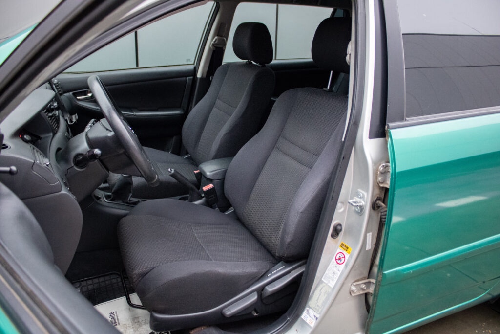 Toyota Corolla Combi 1.4 VVT-i Terra - 9