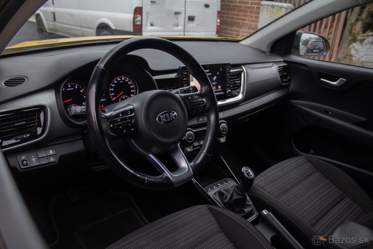 Kia Stonic 1.4GDi Gold M6 - 1.majiteľ - 9
