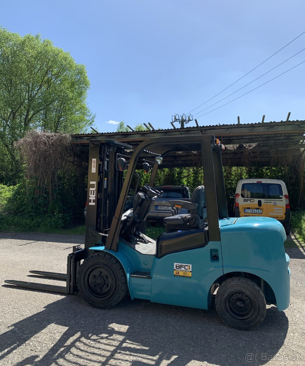 Heli CPCD 30, diesel Kubota, triplex, r. 2018, 1402 mth - 9