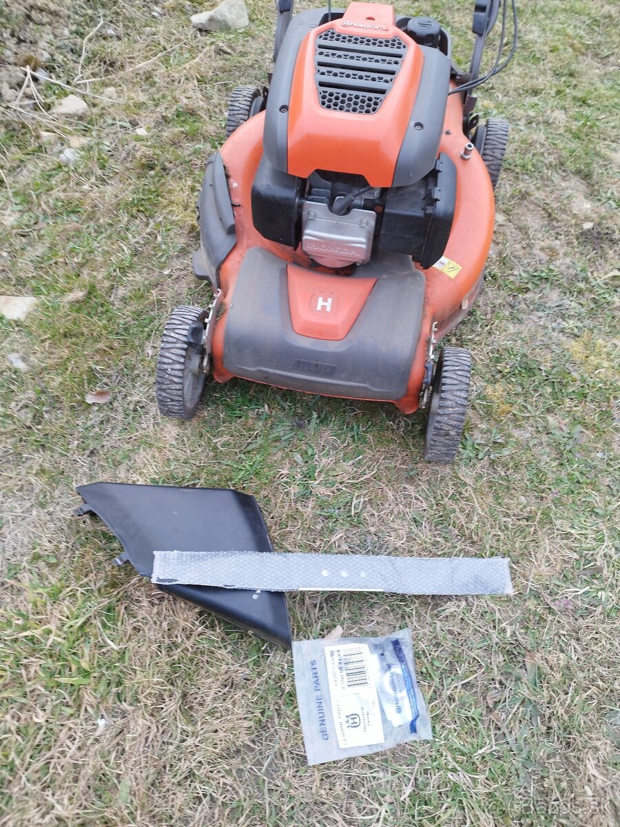 Husqvarna motorova kosacka LC356V - 9