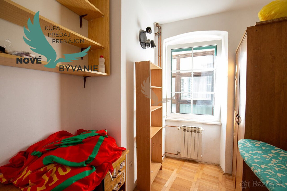 Kamenný dom v centre Šibenika - Chorvátsko - 9