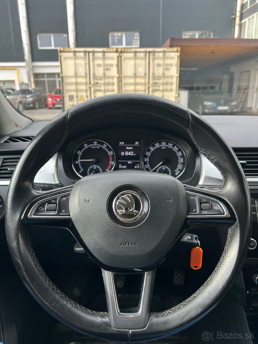 Škoda Rapid 1.0 TSI - 9