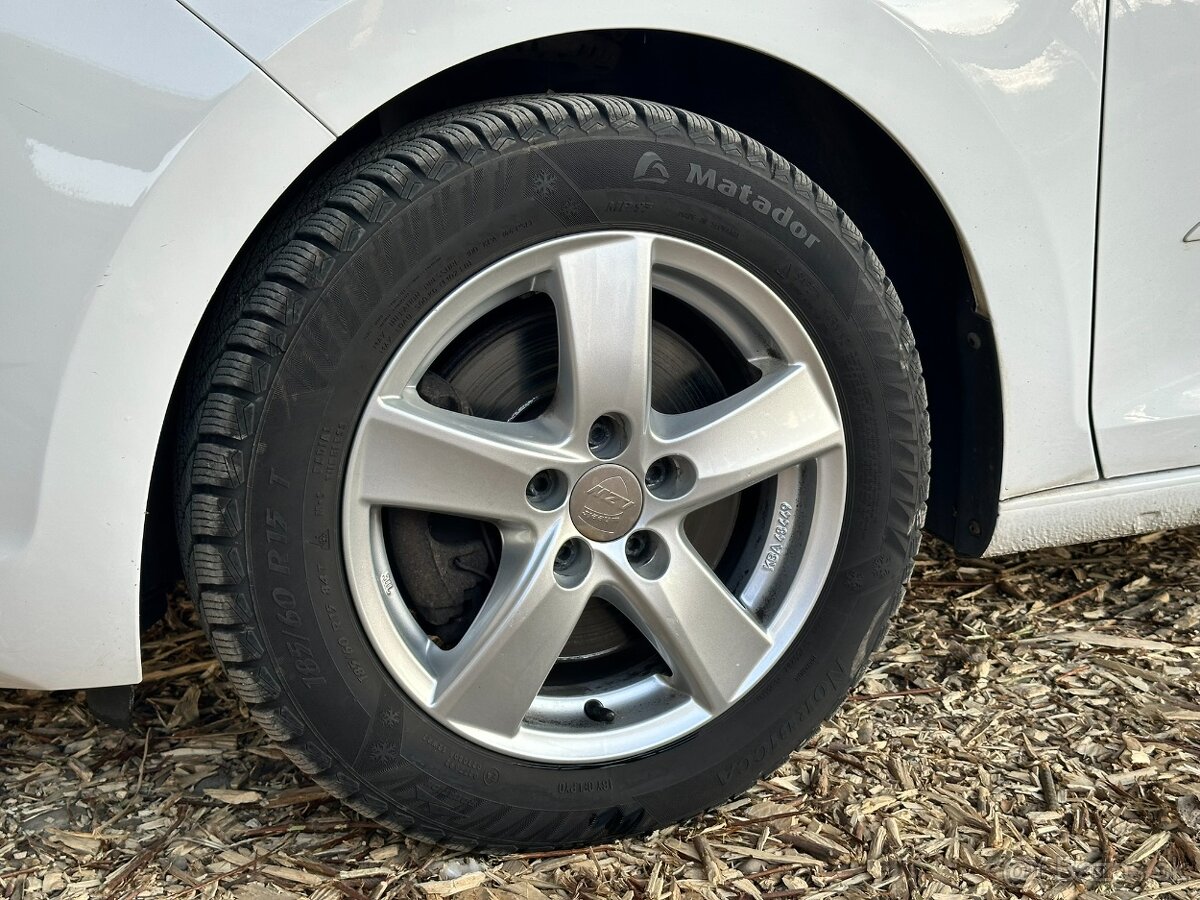 Škoda Rapid 1.4 TSI DSG 90kW - 9