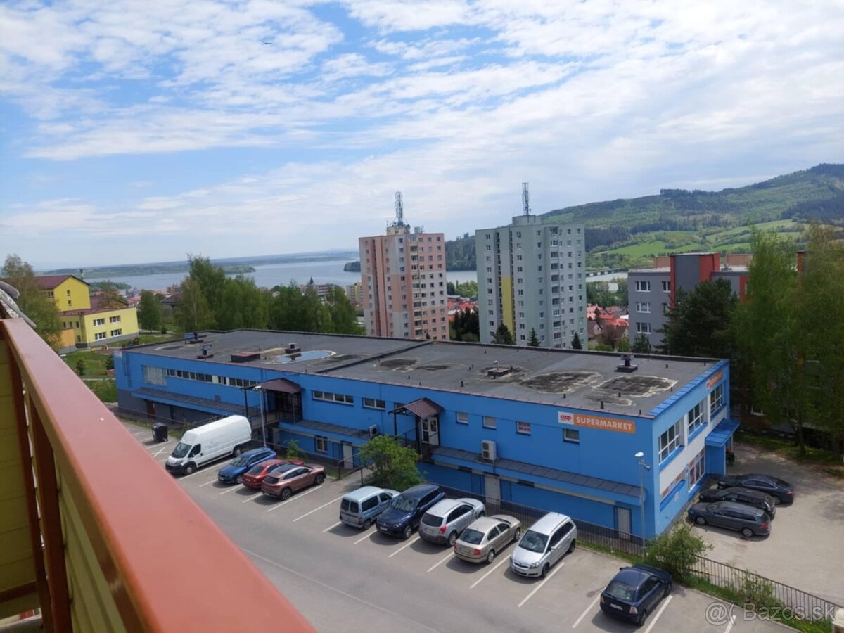 Na prenájom 1 izbový byt. Voľný od 1.12 2025. - 9