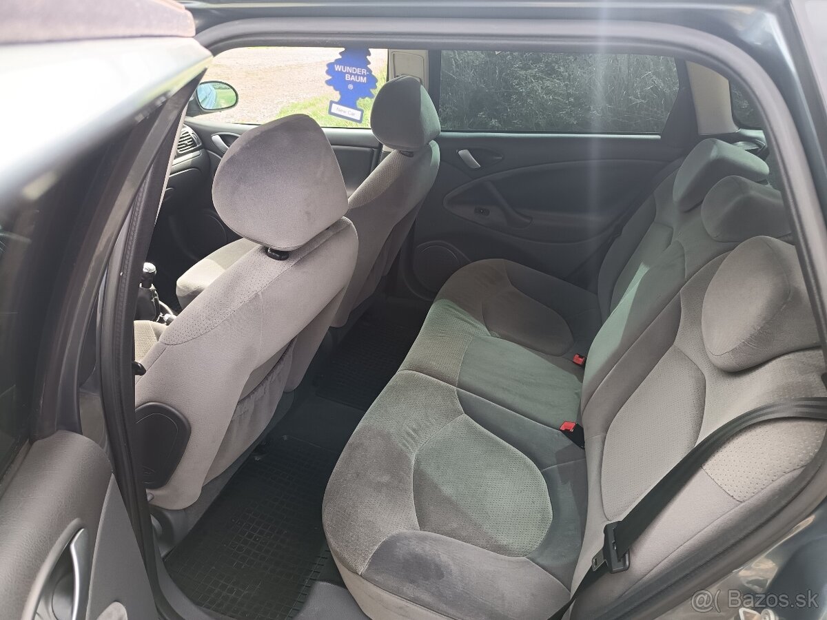 Predám Citroen C5 break - 9