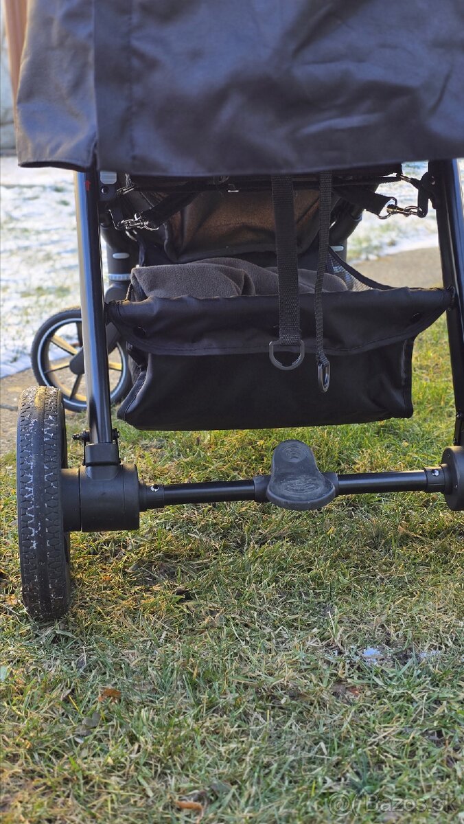 Kočiar Petite & Mars street 2 - 9