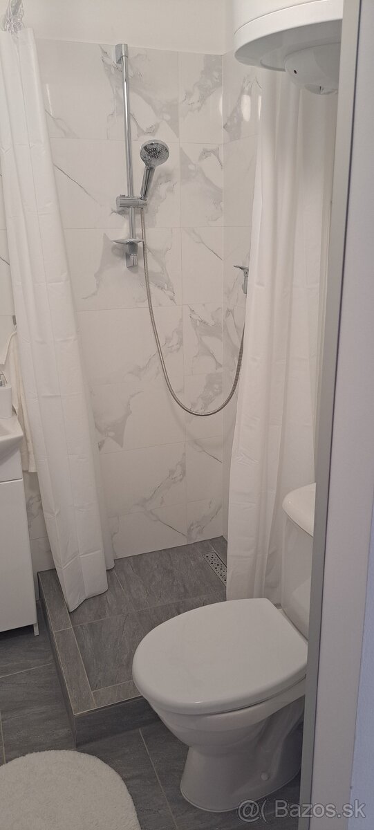 Garsónka na prenájom v Cíferi - voľné ihneď - 9