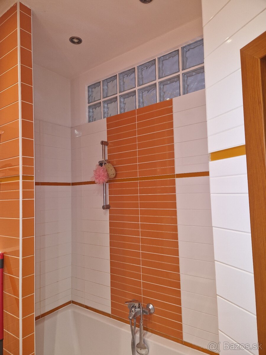 2 izbovy byt centrum Zvolen s parkovanim - 9