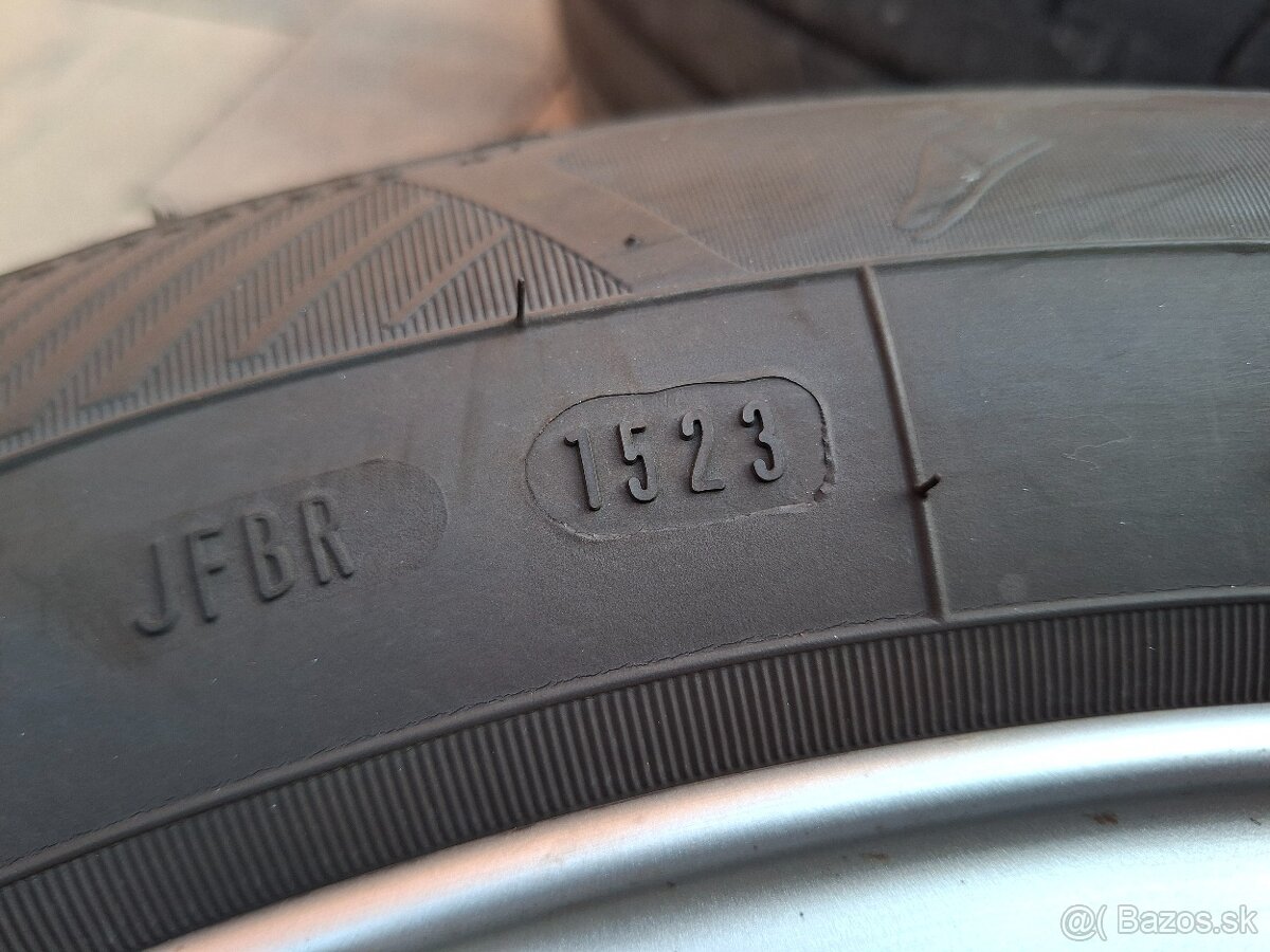 Predám hlinikové disky org.Volvo--R16 - 9