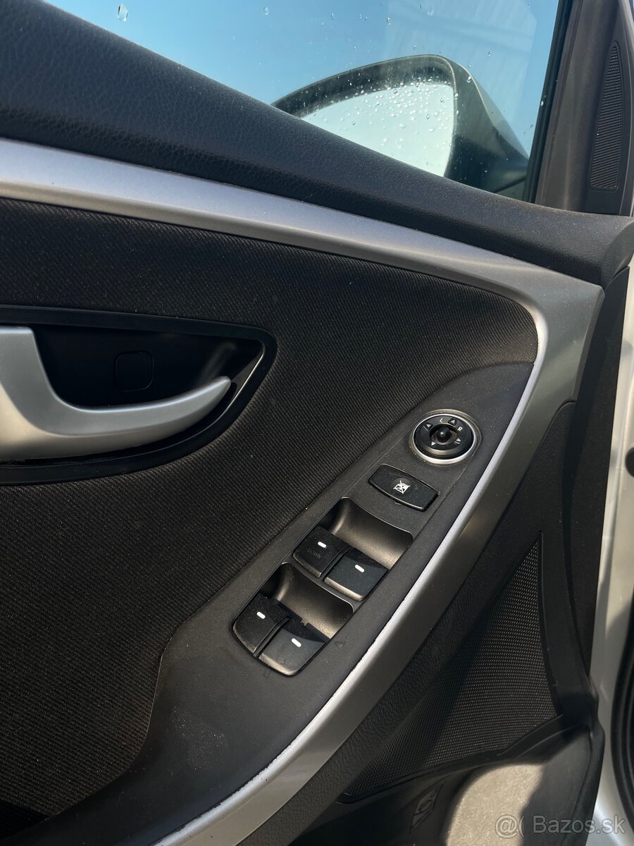 Hyundai i30 1.6 CRDi | 2013 - 9