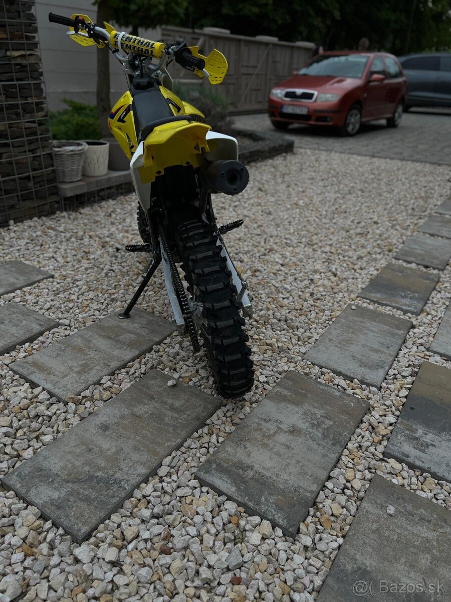 Suzuki DR-Z 125L - 9