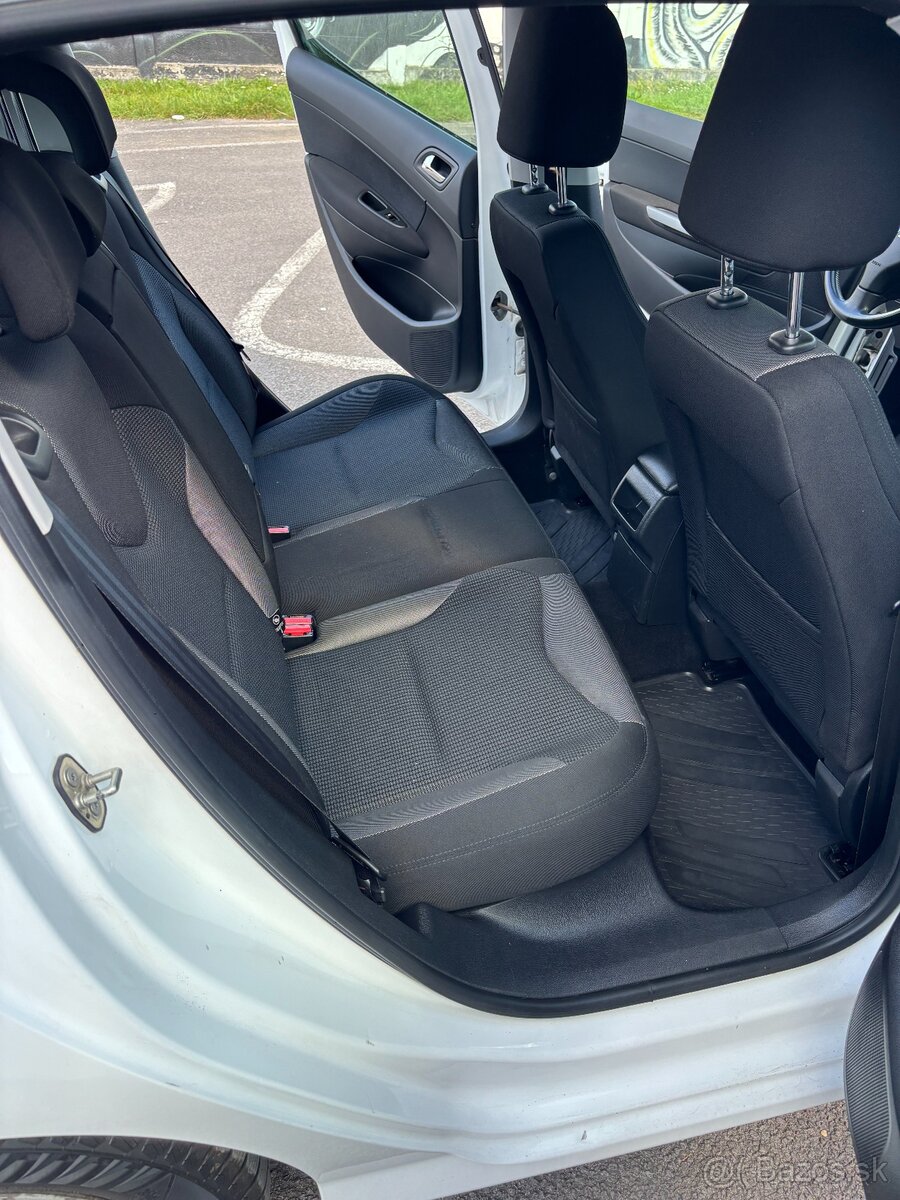 Peugeot 308 1,6 HDI r.v. 2021 - 9