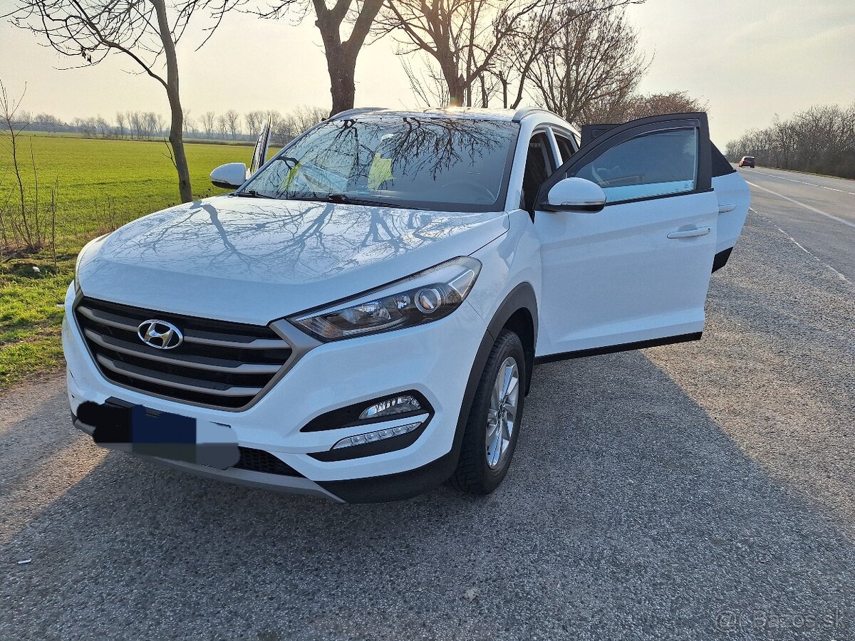 Hyundai Tucson 1.6 benzin - 9