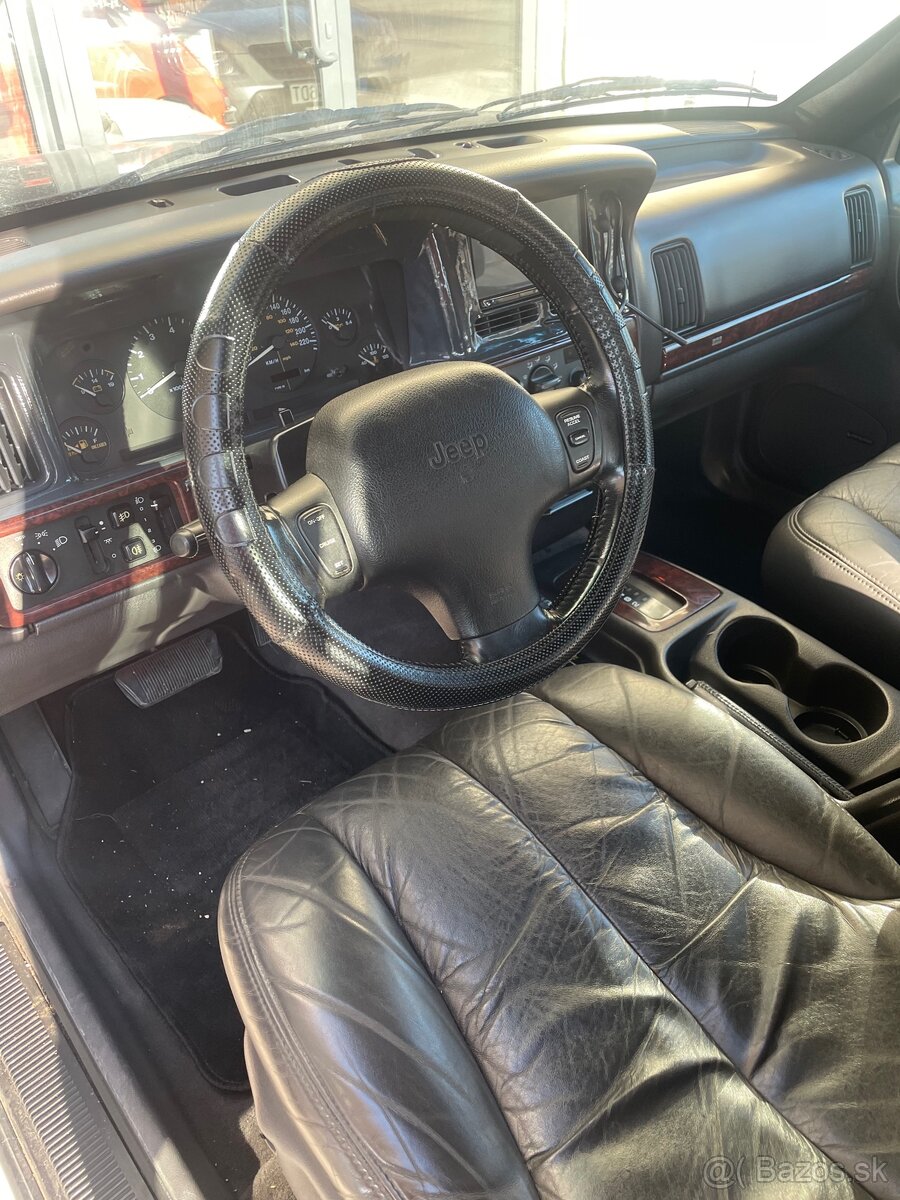 Jeep Grand Cherokee 5.9 v8 ZJ - 9