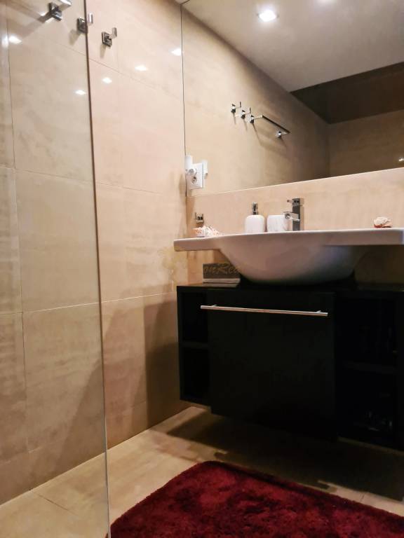 5-izb. dvojpodlažný rodinný dom, Rovinka - 9