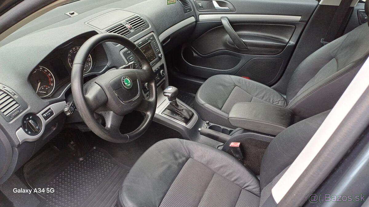 Škoda octavia combi 1.9TDI ťazne DSG rok 2009 - 9