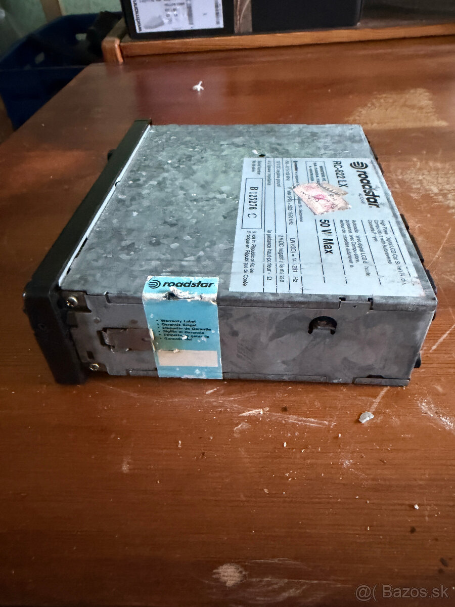 Predám autorádia MAJESTIC a ROADSTAR - 9