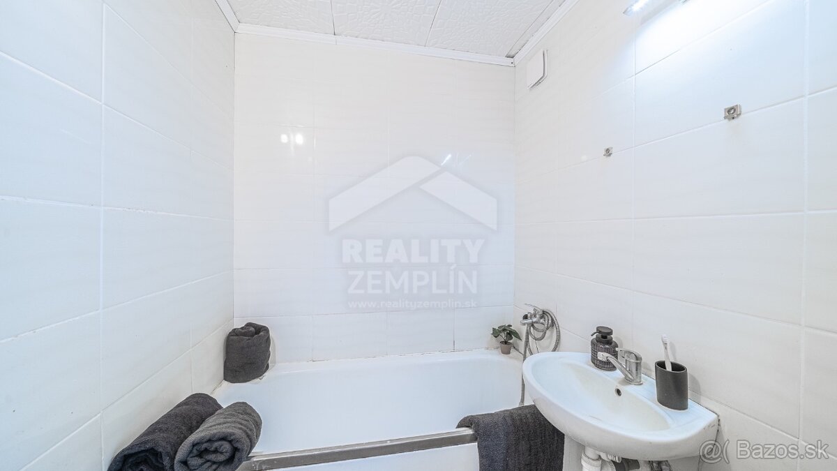 4i chyžka na Hollého ulici - 9