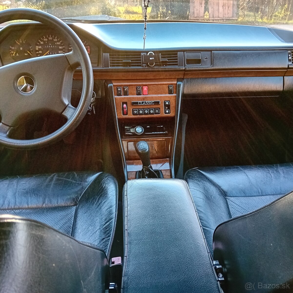 Mercedes-Benz w124 200E - 9