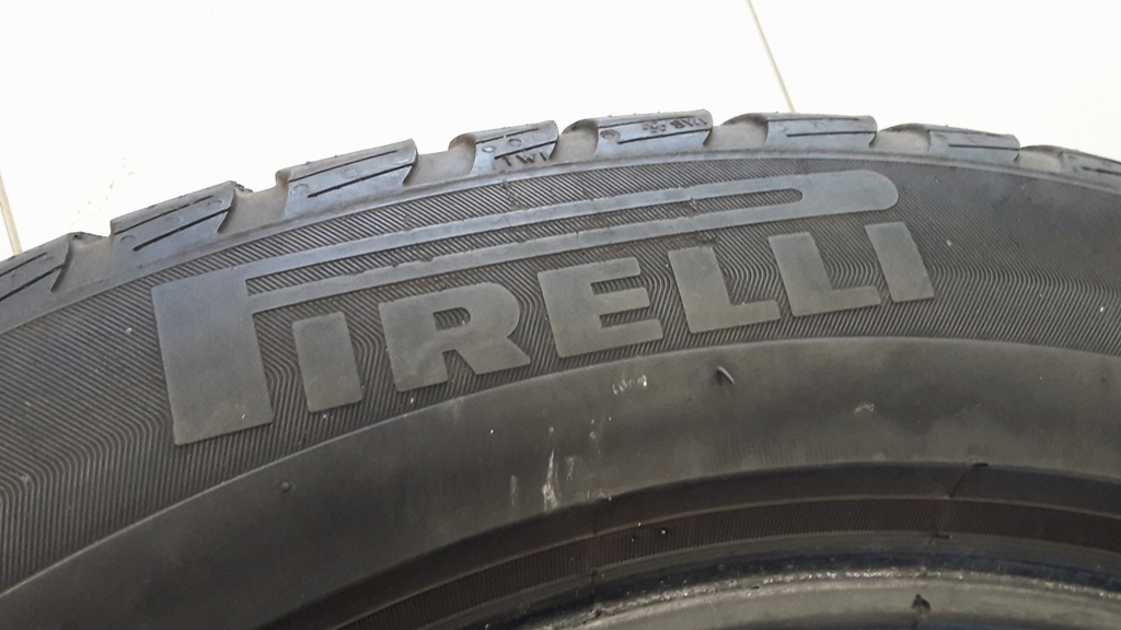 245/50R19 Pirelli ZIMNÉ - 9