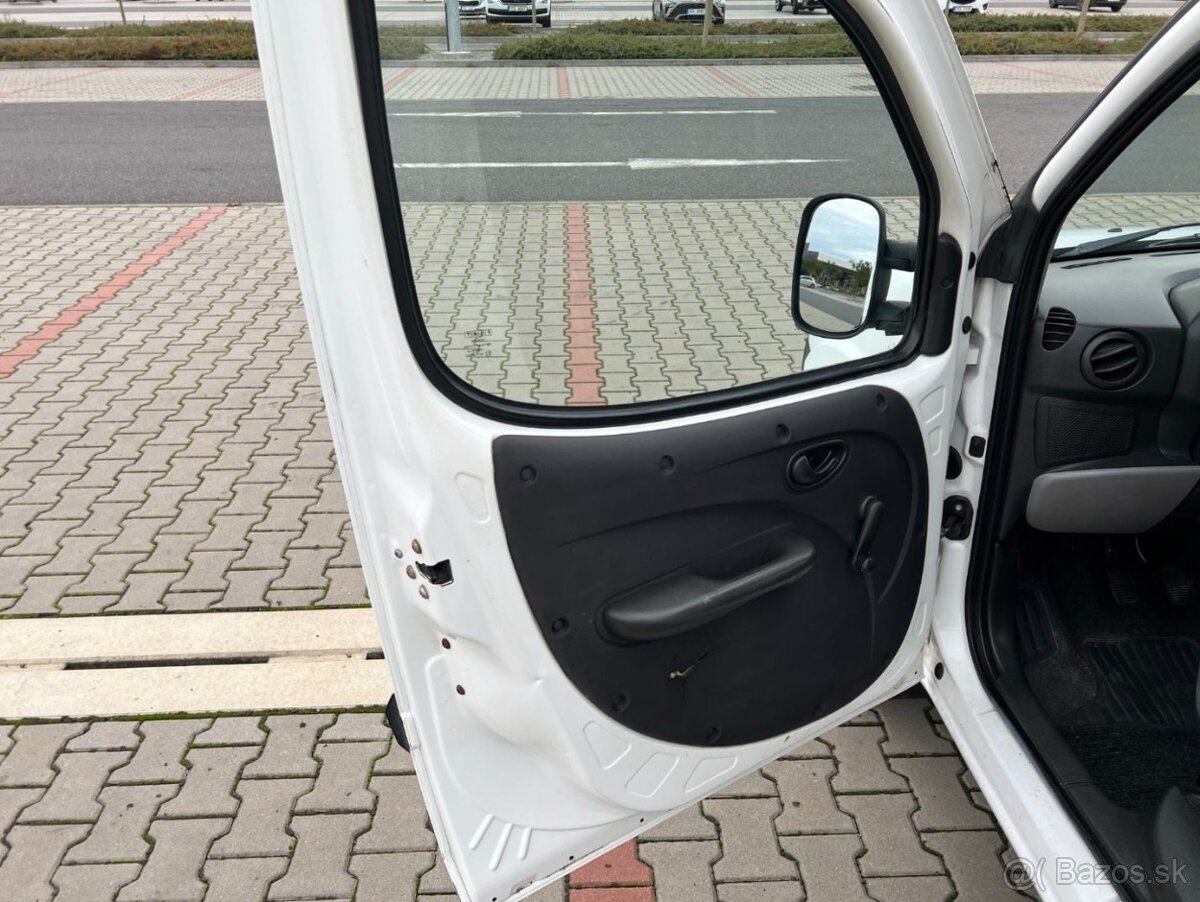 Fiat Doblo Cargo 1.4i 57kw ČR DPH - 9