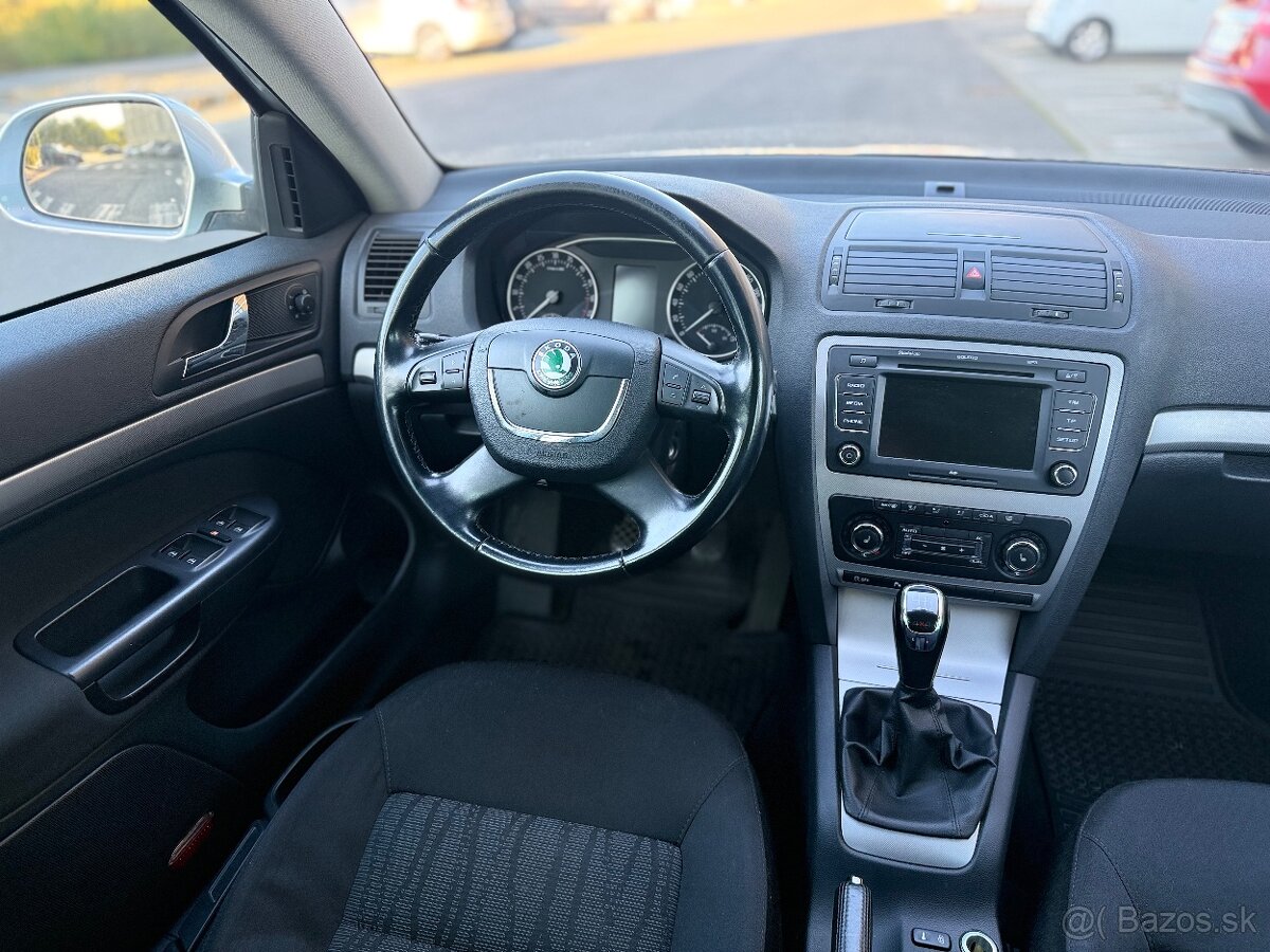 Škoda Octavia 2 facelift 1.6 TDI 77kW - 9