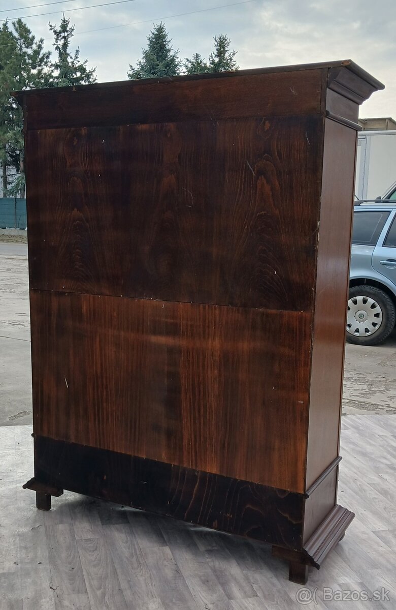 Skriňa dubová s 2 zásuvkami. - 9