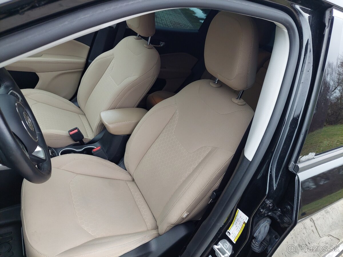Jeep Compass 1.4 mpi ( 103 kw ) Top Stav. - 9