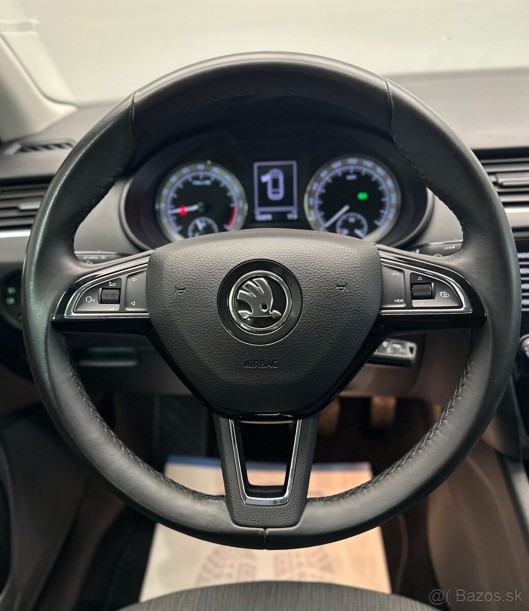 Škoda Octavia Combi Style 2,0 CR TDI DSG - 9