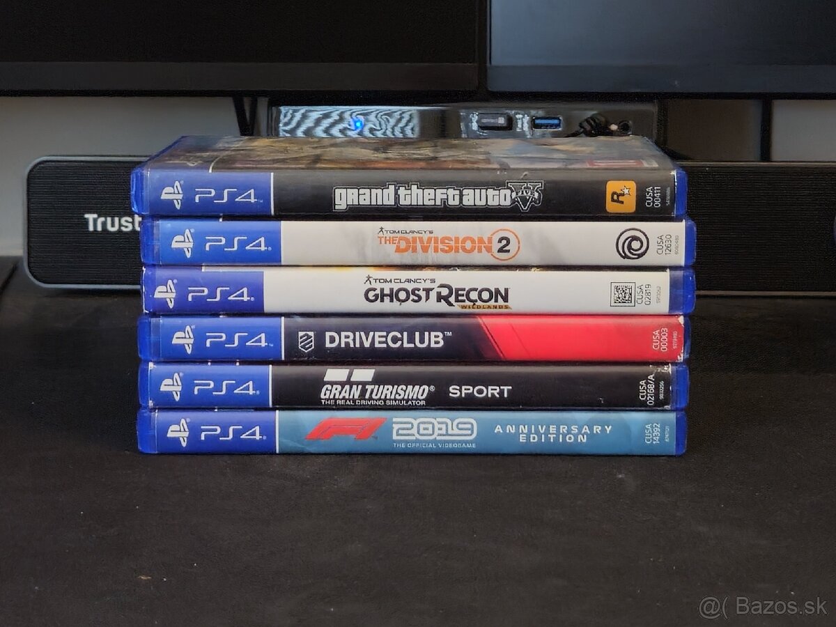 Predam Ps4 4 ovládače - 9