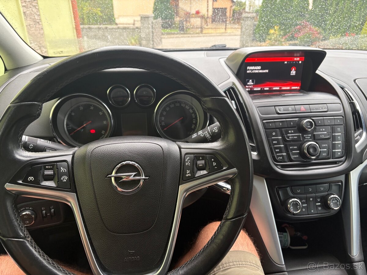 Predám Opel Zafira C Tourer 1.6 Cdti 100kW - 9